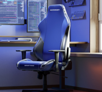 chaise de jeu bleue