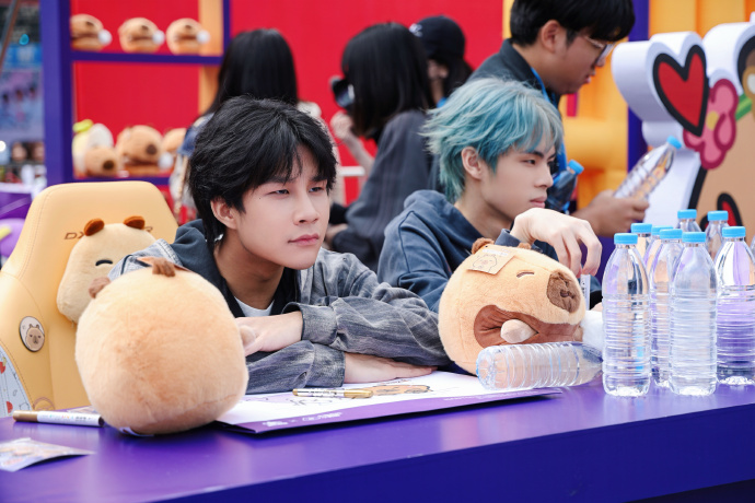 DXRACER x Capybara Crossover Launch Takes Center Stage at Honor of Kings 10th Anniversary Celebration